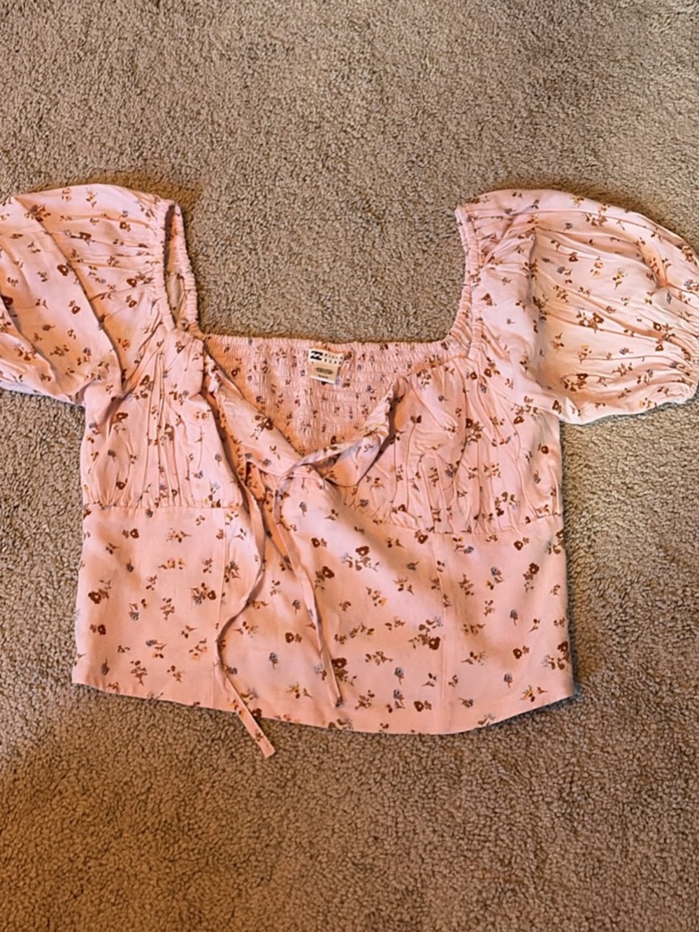 Billabong Pink Floral Puff Sleeve Crop Top